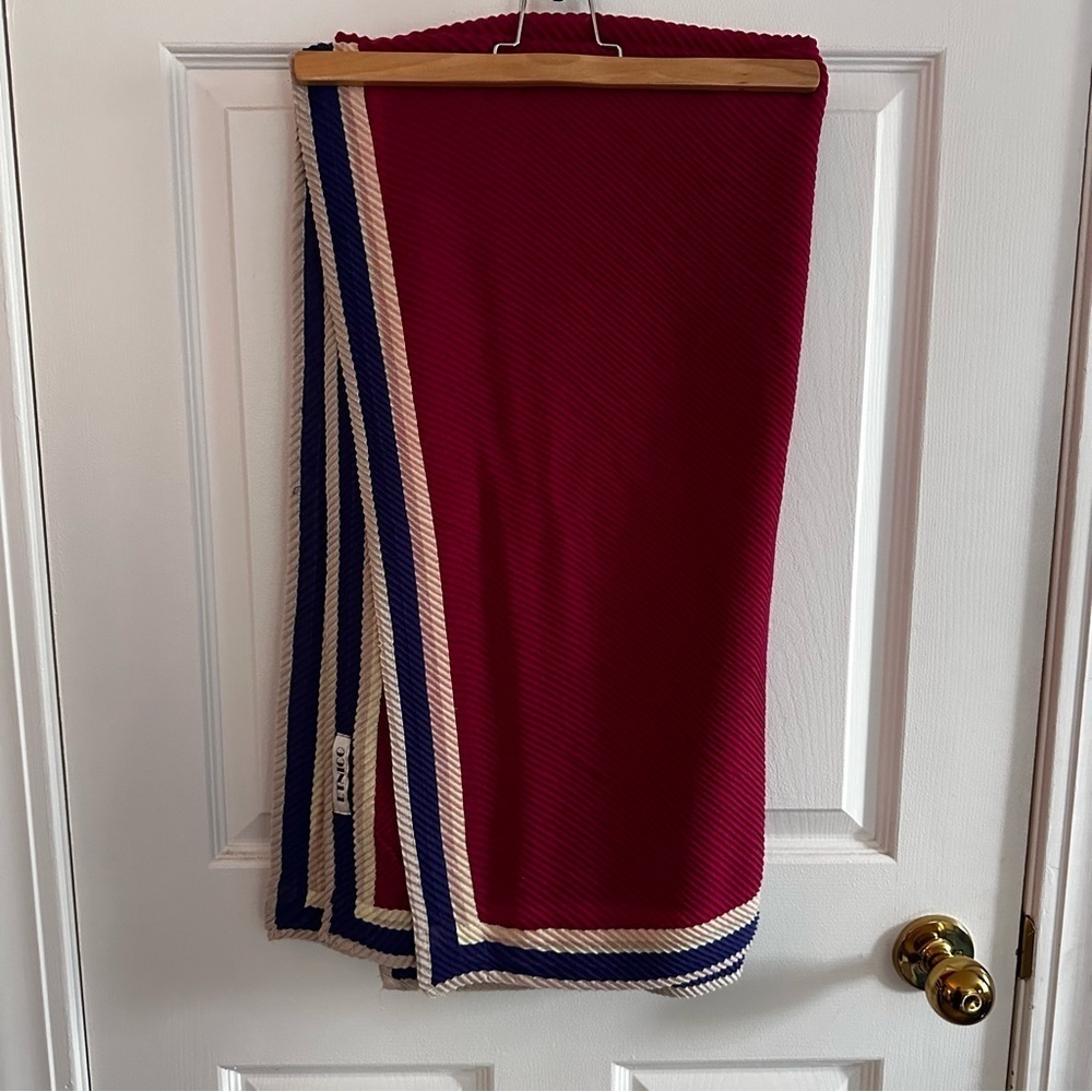 ETNICO Scarf Sarong Wrap Cerise Pink, Blue & Taupe EUC approx 108 x 104 - Picture 4 of 6